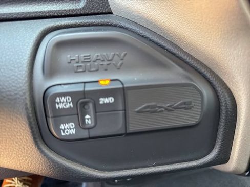 Used 2024 RAM 2500 Laramie AWD/4WD image 24