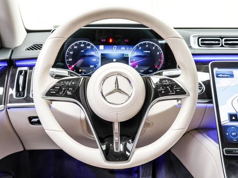 Used 2023 Mercedes-Benz S 580 4MATIC Sedan image 22