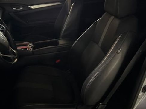 Used 2019 Honda Civic Sport image 5