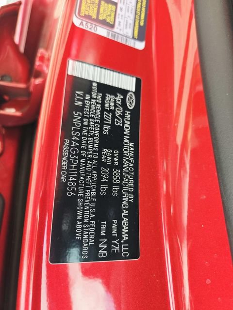 Used 2023 Hyundai Elantra SEL w/ Convenience Package FWD image 30