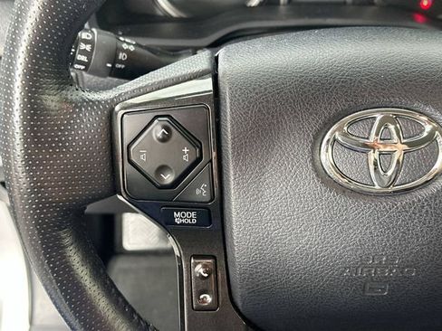 Used 2024 Toyota 4Runner TRD Off-Road Premium image 21