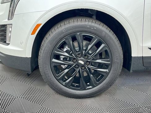 New 2026 Cadillac XT5 Premium Luxury w/ LPO, ONYX Package FWD image 10