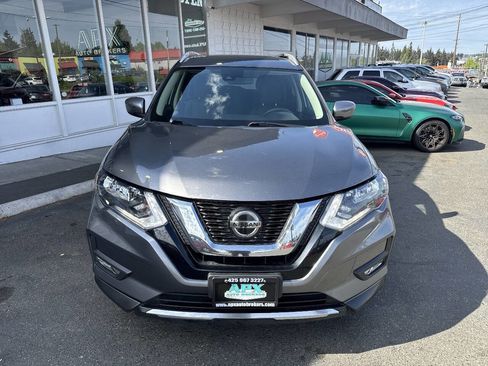 Used 2019 Nissan Rogue SV AWD/4WD image 12