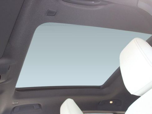 New 2026 BMW X2 xDrive28i w/ Technology Package image 15