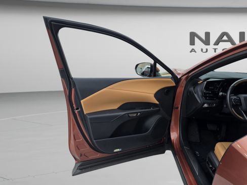 Certified 2025 Lexus RX 350 Premium w/ Accessory Package (Z1) image 8