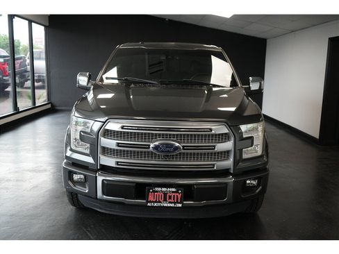 Used 2015 Ford F150 Platinum w/ Equipment Group 701A Luxury RWD image 2