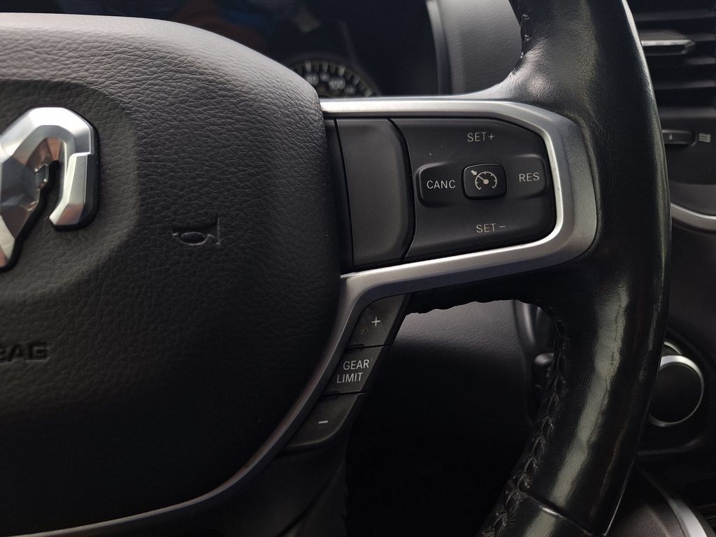 Used 2021 RAM 1500 Big Horn AWD/4WD image 17