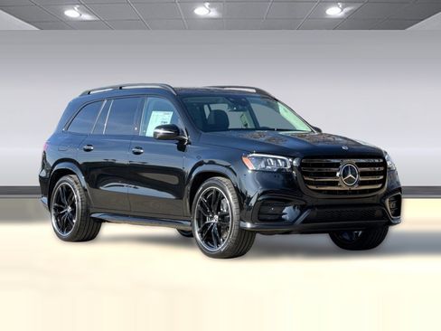 New 2026 Mercedes-Benz GLS 450 4MATIC image 6