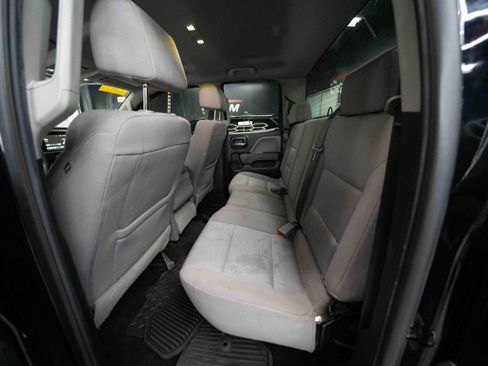 Used 2017 Chevrolet Silverado 1500 Custom w/ Custom Convenience Package AWD/4WD image 24