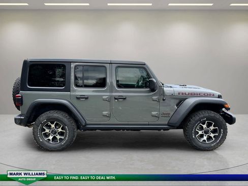 Used 2021 Jeep Wrangler Unlimited Rubicon AWD/4WD image 2