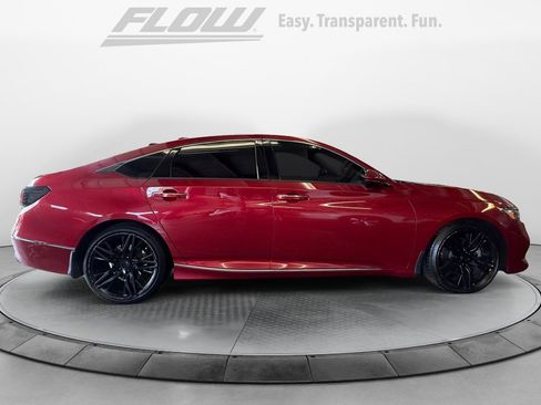 Used 2022 Honda Accord Touring image 9