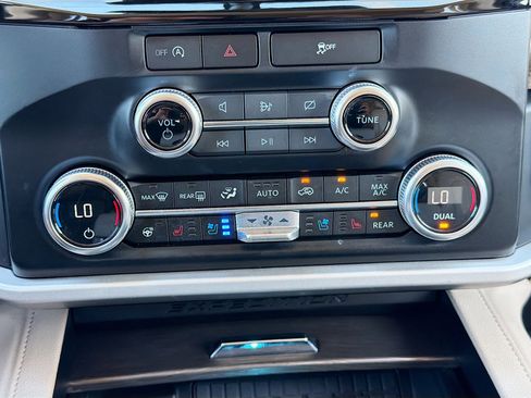 Used 2024 Ford Expedition Max Limited image 36