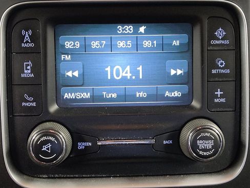 Used 2017 RAM 1500 Express image 25