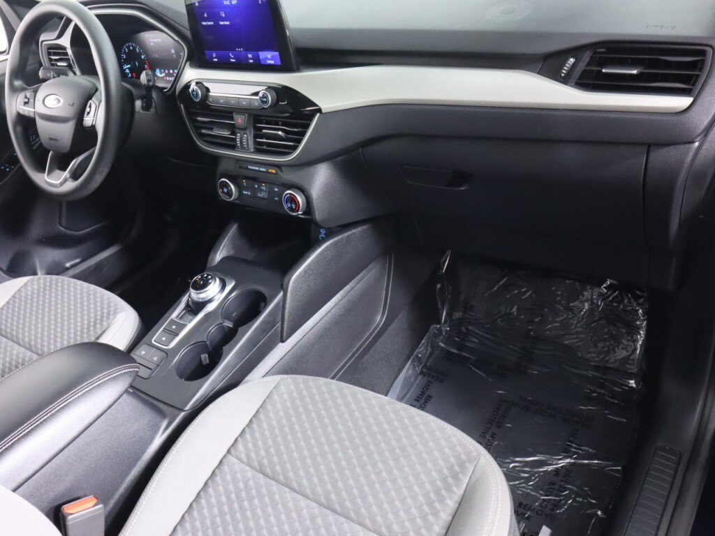Used 2021 Ford Escape SE FWD image 40