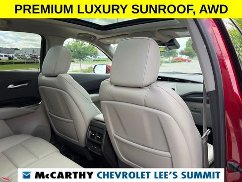 Used 2023 Cadillac XT4 Premium Luxury AWD/4WD image 38