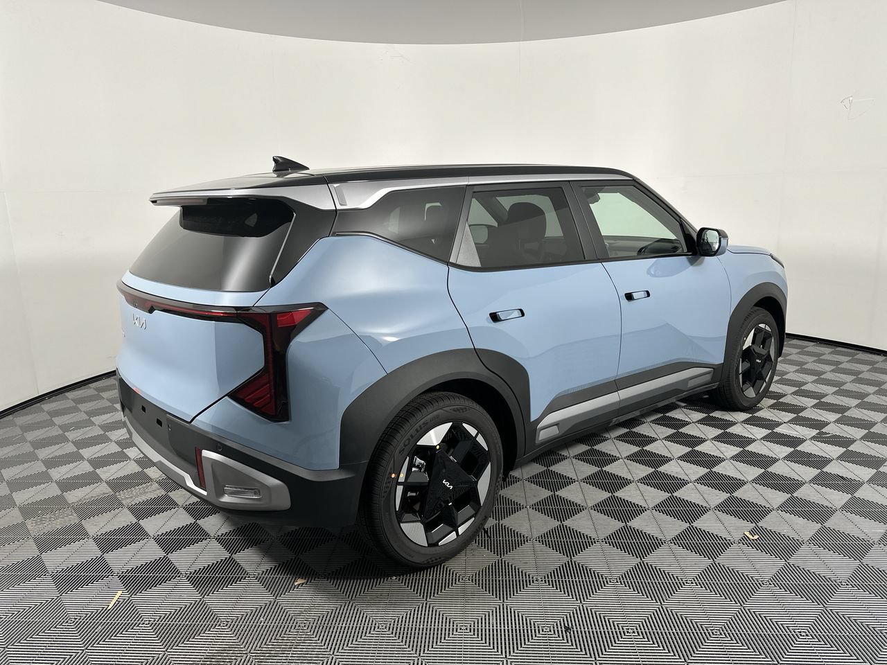 New 2027 Kia Seltos S FWD image 19