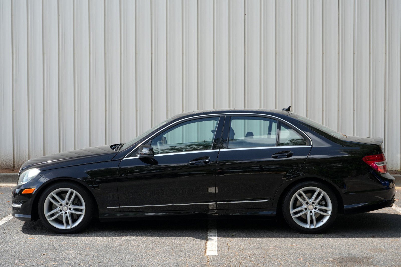 Used 2013 Mercedes-Benz C 300 4MATIC Sedan image 47