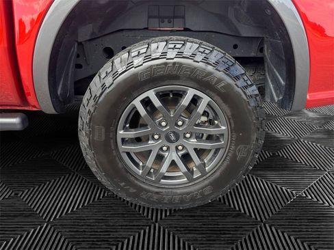 Certified 2022 Ford Ranger Lariat w/ Tremor Off-Road Package image 14