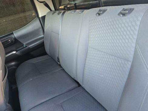 Used 2020 Toyota Tacoma SR5 image 13