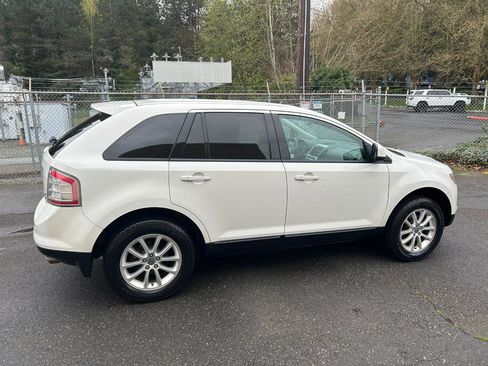 Used 2010 Ford Edge SEL image 4