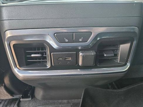 Used 2020 GMC Sierra 1500 AT4 w/ Driver Alert Package II AWD/4WD image 15