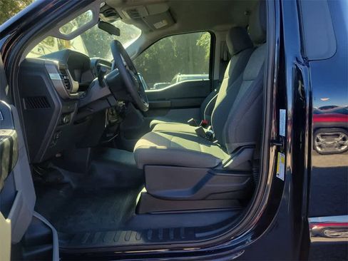 Used 2025 Ford F150 XL image 16