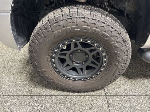 Used 2012 Toyota Tundra Limited w/ Memory Pkg image 3