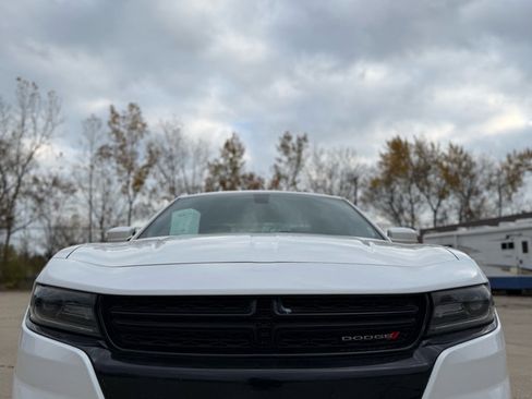 Used 2016 Dodge Charger R/T w/ Plus Group image 5