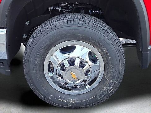 New 2026 Chevrolet Silverado 3500 LT AWD/4WD image 9