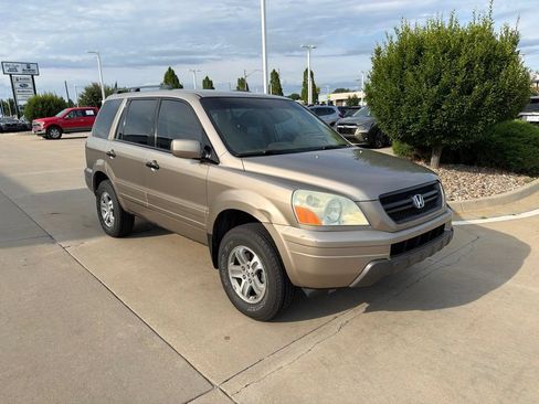 Used 2004 Honda Pilot EX image 4