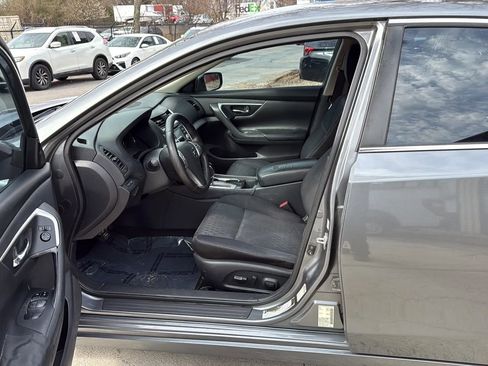 Used 2018 Nissan Altima 2.5 SV image 12
