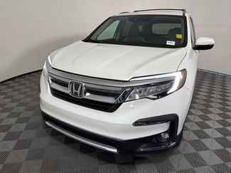 Used 2021 Honda Pilot Touring video 2