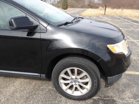 Used 2009 Ford Edge SEL image 32