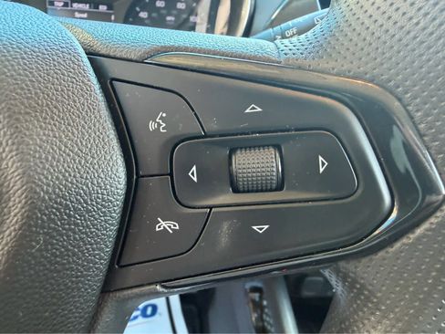 Used 2022 Chevrolet TrailBlazer LT w/ Convenience Package FWD image 18