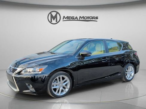 Used 2015 Lexus CT 200h image 2