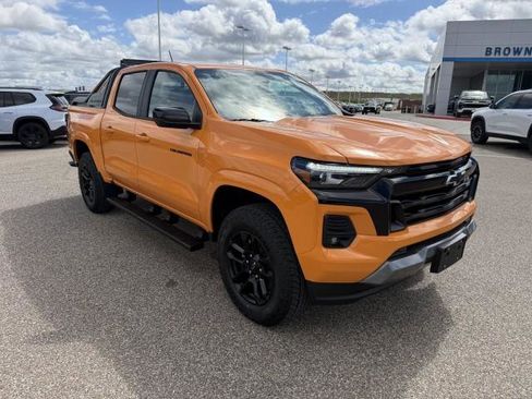 New 2026 Chevrolet Colorado Z71 w/ Midnight Edition AWD/4WD image 37