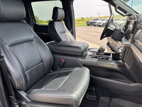 Used 2025 Ford F150 Lariat w/ Equipment Group 501A Mid AWD/4WD image 19