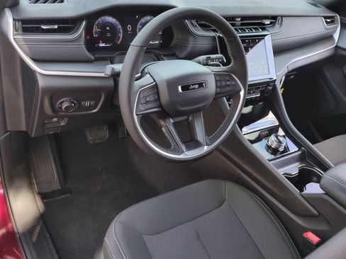 New 2026 Jeep Grand Cherokee Laredo X AWD/4WD image 10
