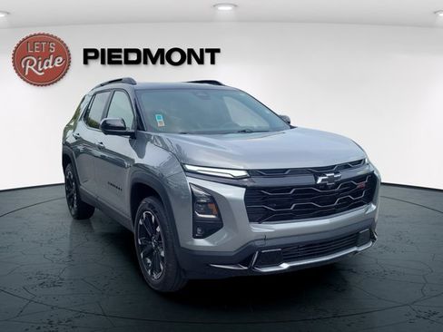 Used 2026 Chevrolet Equinox RS w/ Convenience Package III FWD image 4