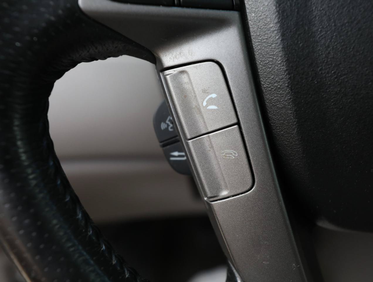 Used 2012 Honda Odyssey EX-L image 23