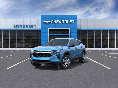New 2026 Chevrolet Trax LS w/ Driver Confidence Package image 8