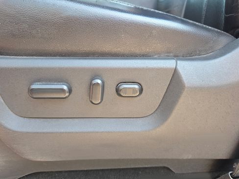 Used 2016 Ford F350 Lariat w/ Lariat Ultimate Package AWD/4WD image 14