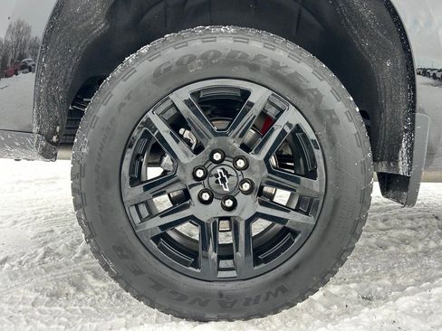 Used 2025 Chevrolet Silverado 1500 RST image 18