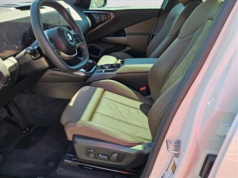 Used 2025 BMW X3 xDrive30i image 15