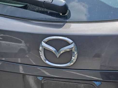 Used 2018 MAZDA MAZDA3 Grand Touring FWD image 9