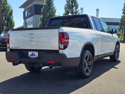 Used 2023 Honda Ridgeline Black Edition image 3