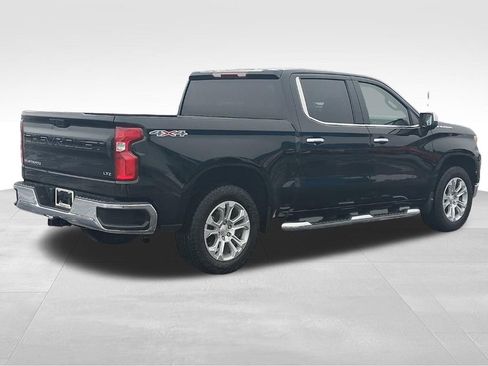 Used 2023 Chevrolet Silverado 1500 LTZ image 7