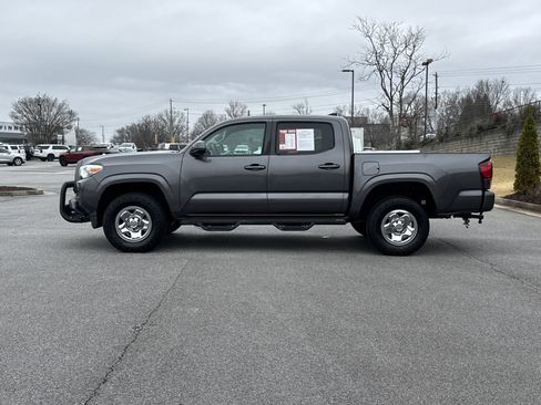 Used 2019 Toyota Tacoma SR w/ SR Convenience Package image 7