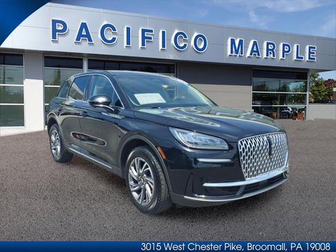 Certified 2025 Lincoln Corsair AWD w/ Equipment Group 101A image 1