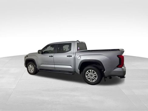 Used 2024 Toyota Tundra SR5 AWD/4WD image 10